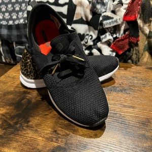 New Balance cheetah sneakers